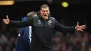  Pelatih West Ham United, Slaven Bilic terus memompa semangat timnya saat melawan Sunderland  pada lanjutan Liga Inggris di Stadion Upton Park, Sabtu (27/2/2016). (Reuters / Tony O'Brien)