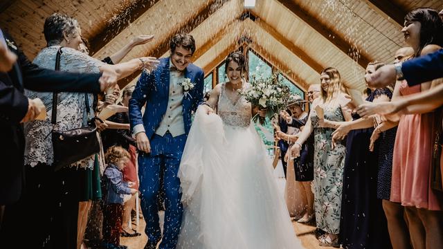 Ilustrasi mimpi datang ke pernikahan