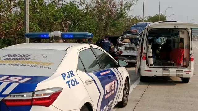 Kebakaran Tempat Pembuangan Akhir (TPA) Bandar Jaya, Kabupaten Lampung Tengah.