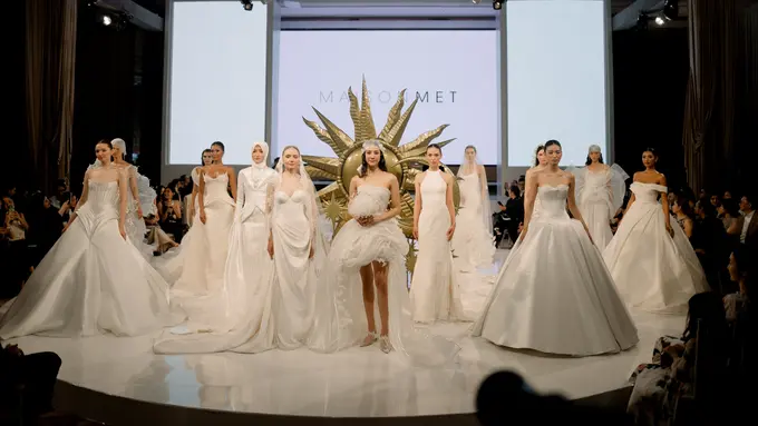 ELUNE Memiliki Beragam Model dengan Berbagai Siluet