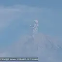 Gunung Semeru Erupsi Berentet Kamis Pagi, Kolom Abu Capai 1.100 Meter