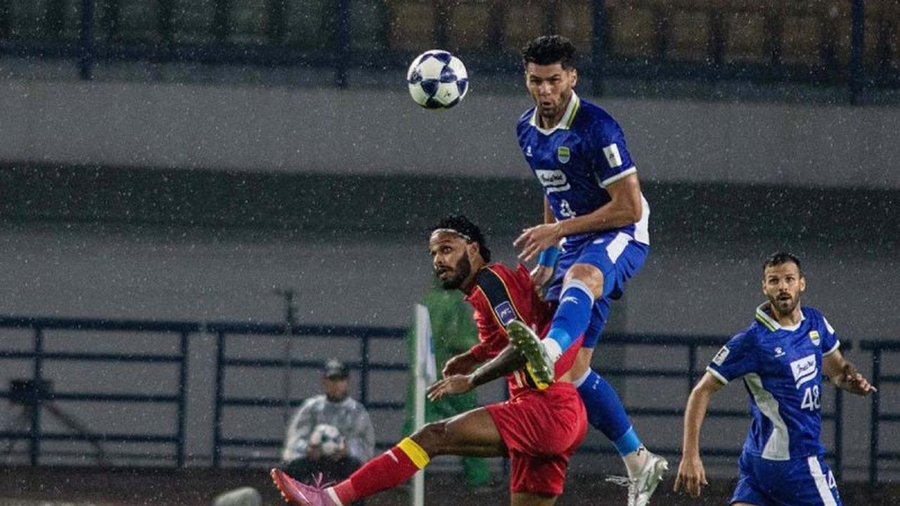 Julio Cesar Minta Persib Jaga Fokus Demi Kunci Gelar Persib Juara Liga