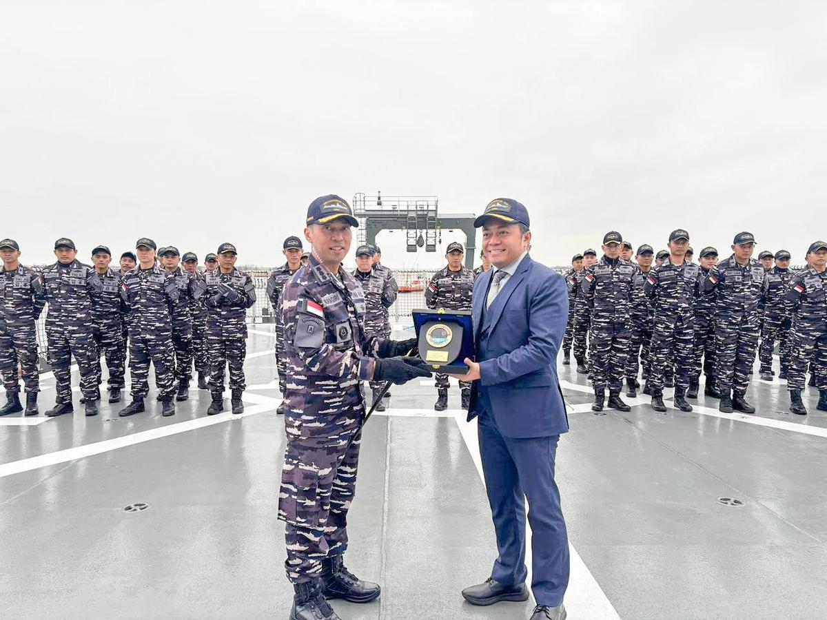 FOTO: KRI Canopus 936 Mulai Pelayaran Perdana Menuju Indonesia