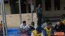 Citizen6, Surabaya: Dari 12 hewan korban tersebut terdiri tujuh ekor sapi enam ekor kambing. Selain disalurkan kepada personil Kobangdikal daging hewan Kurban tersebut juga disalurkan kepada Yayasan Yatim Piatu Mulyadi Juanda. (Pengirim: Penkobangdikal)