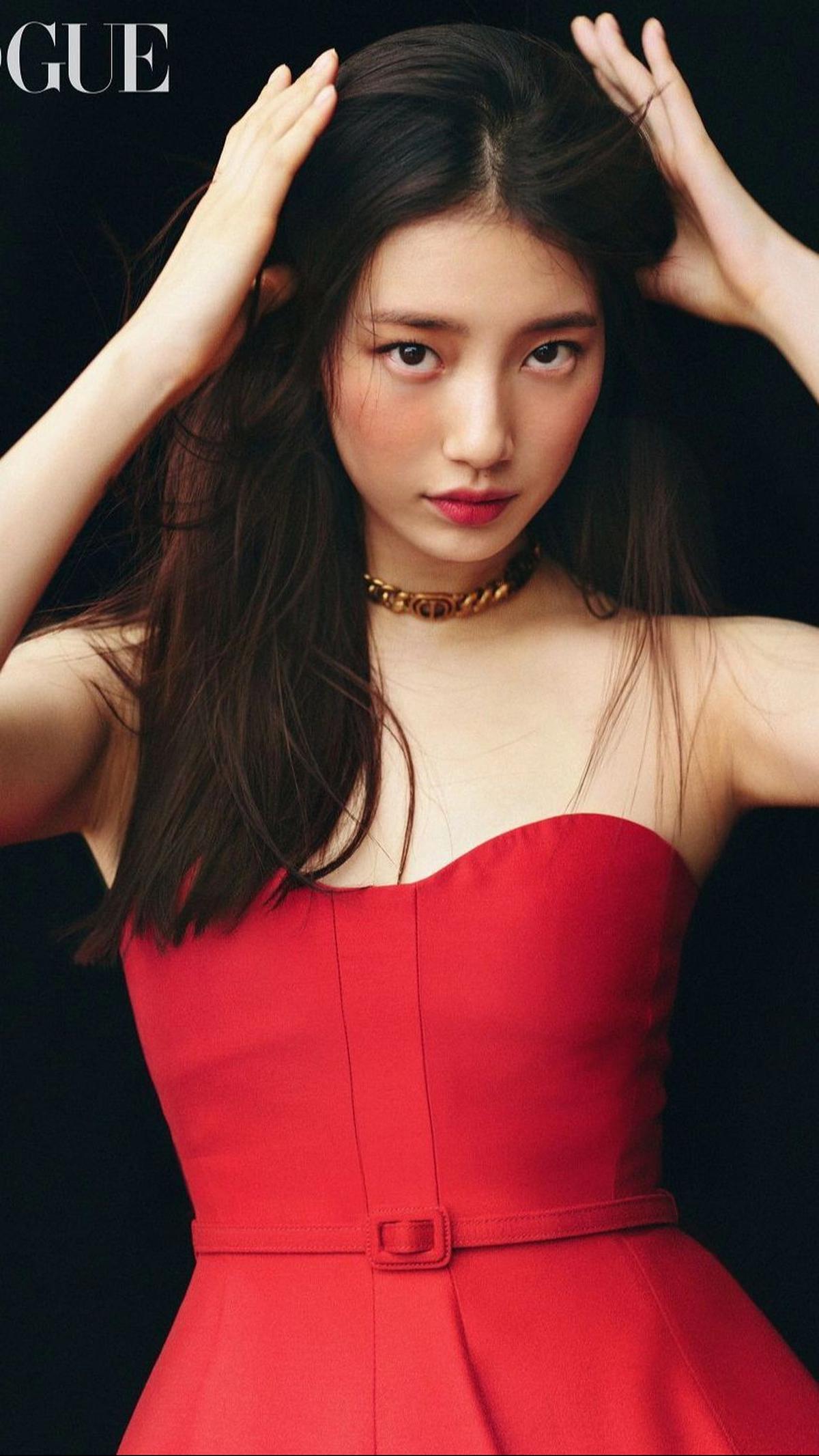 Suzy sebagai Model dan MC: Multitalenta dalam Dunia Hiburan