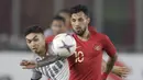 Gelandang Timnas Indonesia, Stefano Lilipaly, mengontrol bola saat melawan Filipina pada laga Piala AFF 2018 di SUGBK, Jakarta, Minggu (25/11). Kedua negara bermain imbang 0-0. (Bola.com/M. Iqbal Ichsan)