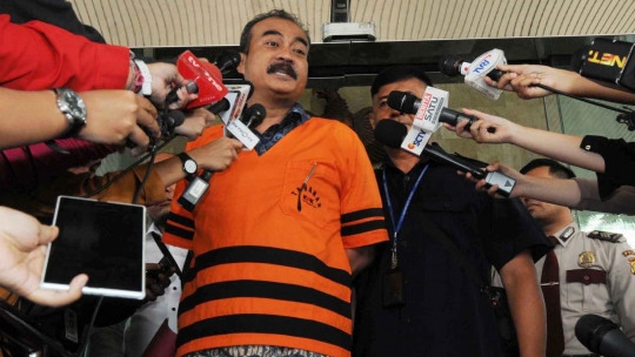 Usai diperiksa, staf ahli Dewie Yasin Limpo merengut