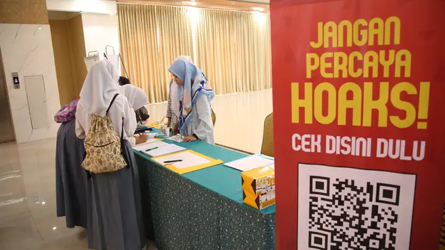 Roadshow Cek Fakta
