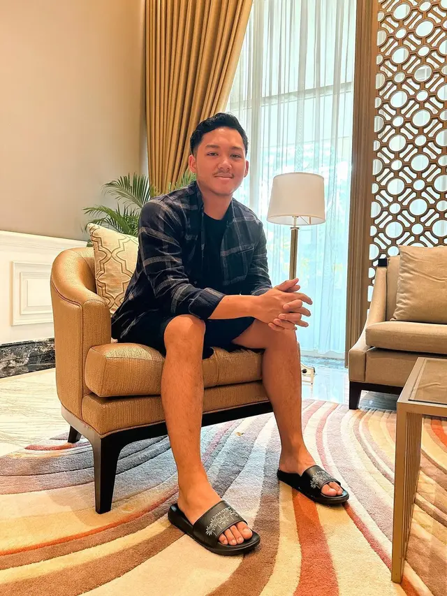 6 Anak Artis Ini Mengaku Sudah Pacaran Sejak SMP, Bikin Orang Tua Galau