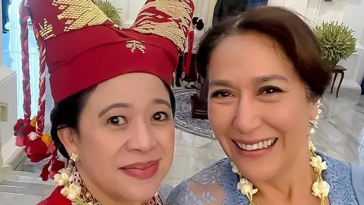 6 Potret Kartika Sari Dewi Soekarno Berkebaya Biru Hadiri HUT RI di Istana Merdeka