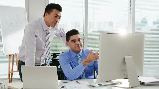 Mengenal Dampak Negatif Micromanaging (photo by freepik.com)