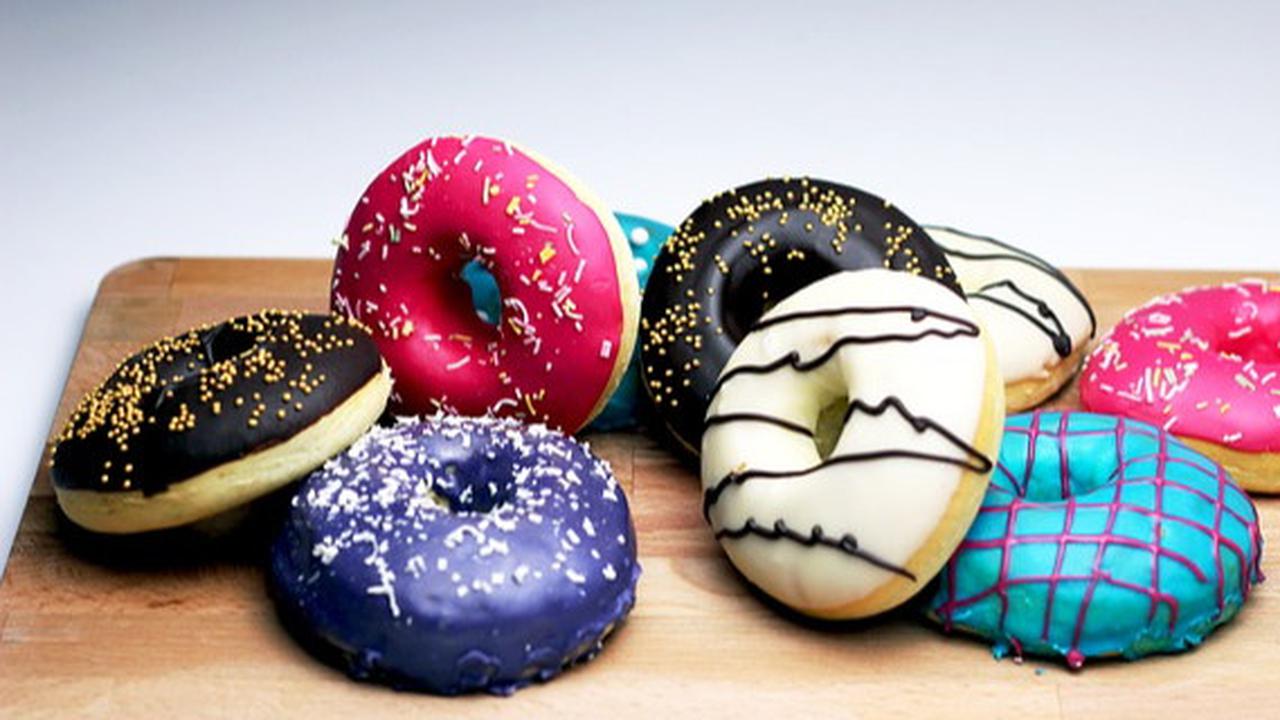4 Cara Membuat Donat Empuk, Mudah Dipraktikkan