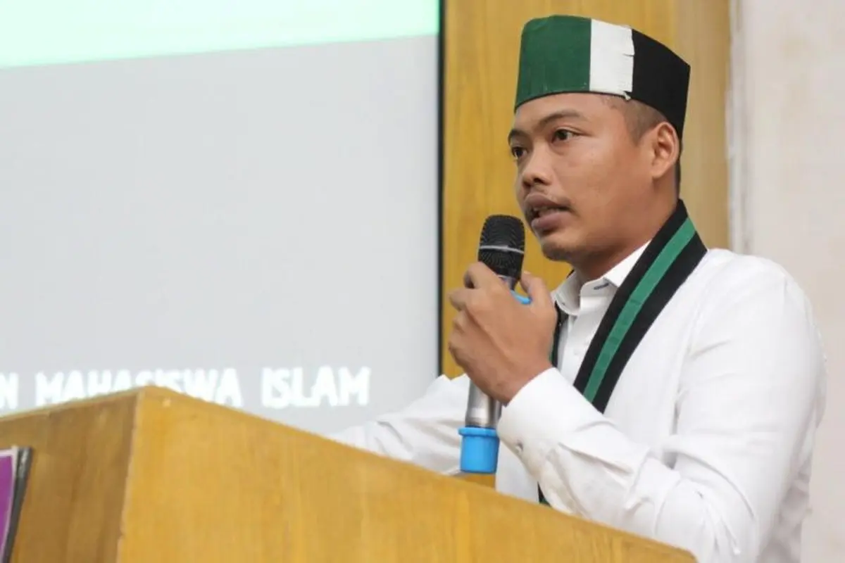 Wakil Sekretaris PB HMI, Alwi Hasbi Silalahi saat menyampaikan orasi. (Istimewa)