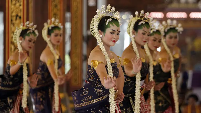 Jumenengan Raja Solo