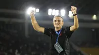 Milomir Seslija kembali melatih Persis Solo, kali ini di BRI Super League 2025/2026. (Dok. ileague.id)