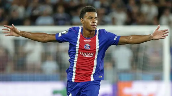 Usai Juara Piala Super Eropa, Desire Doue Bidik Semua Gelar Bersama PSG