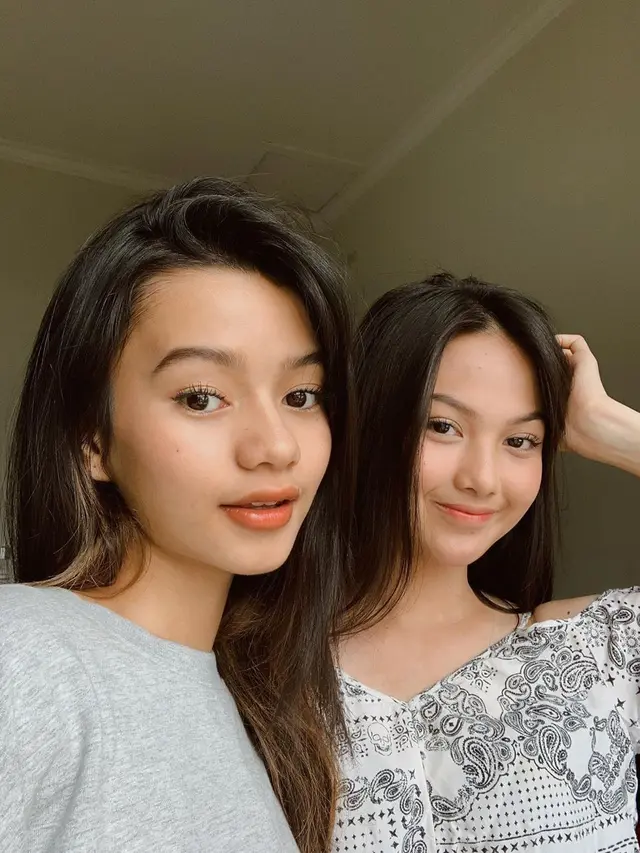 7 Potret Kebersamaan Aisyah Aqilah dan Adzwa Aurell, Dianggap Saudara