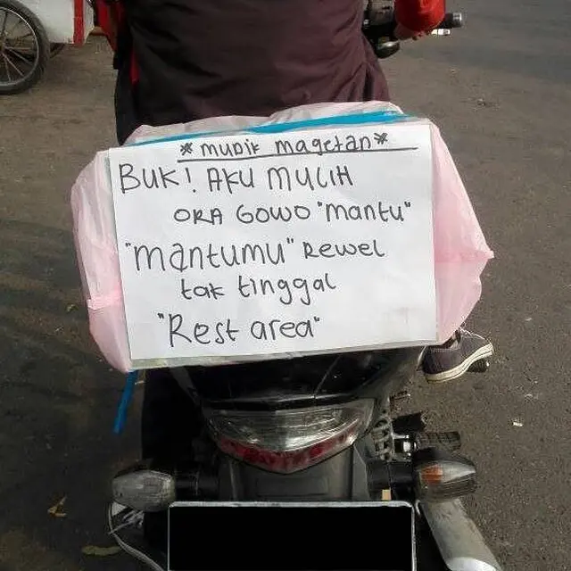 Pulang Kampung, Ini 8 Meme Mudik Lebaran yang Bikin Tepuk Jidat