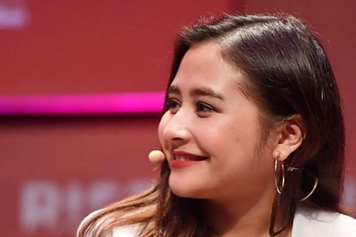 Prilly Latuconsina