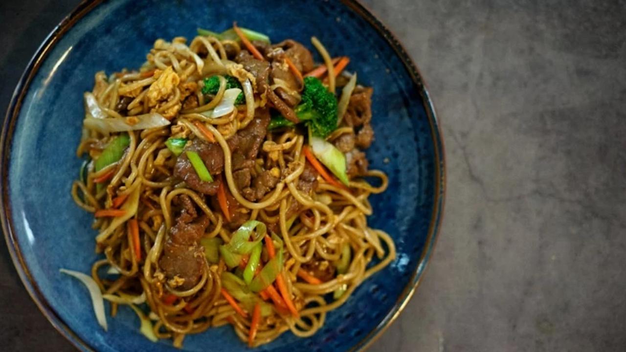 Ilustrasi Bakmi
