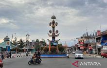 PAD Pariwisata Pariaman 2025 Melonjak Signifikan Meski Kunjungan Wisatawan Menurun