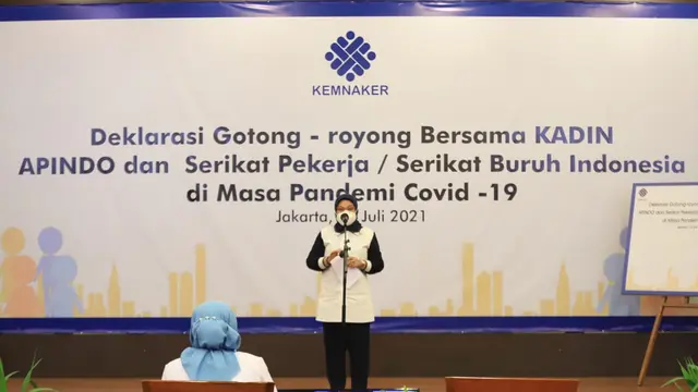 Menaker Ida Fauziyah