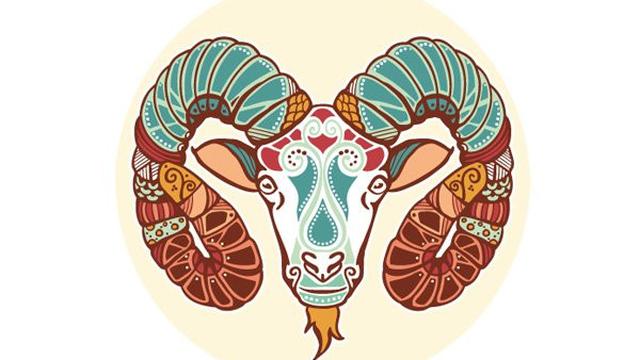 5 Zodiak Ini Terbilang Paling Suka Makan