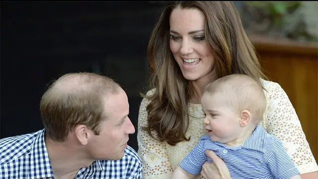 Tidak lama lagi Kate Middleton akan melahirkan anak keduanya. Kate ternyata mengusulkan nama Diana untuk calon bayi perempuannya itu. Namun, Pangeran Charles menolaknya. Keluarga kerajaan akhirnya memilihkan nama yang tepat. 