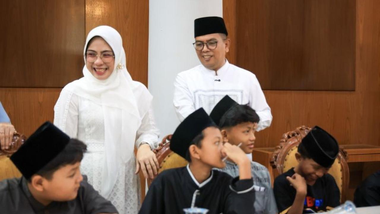Gubernur Banten Andra Soni Rayakan Idul Fitri Bersama Anak Yatim, Perluas Program Sekolah Gratis