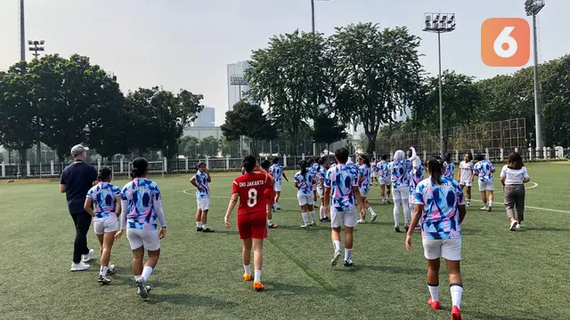 Tim sepak bola dan futsal wanita DKI Jakarta.