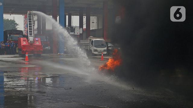 Robot Pemadam Kebakaran