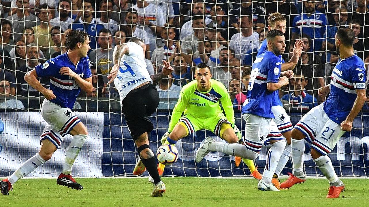 Foto: Bertepuk Sebelah Tangan, Rencana PSSI Menaturalisasi Kiper Andalan Sampdoria Emil Audero Mulyadi