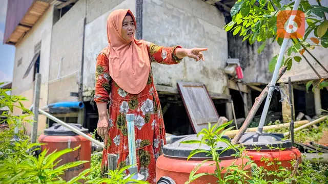 Cerita Warga Bantaran Sungai Kapuas Manfaatkan Gentong Mas Santun demi Songsong ODF