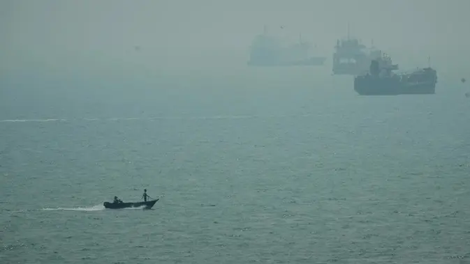 AS Hancurkan 5 Tanker Minyak Iran setelah Kapal Perangnya Diserang Rudal
