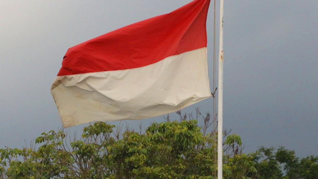 Pancasila adalah representasi yang mewakili kepribadian bangsa Indonesia sejak dulu hingga sekarang.