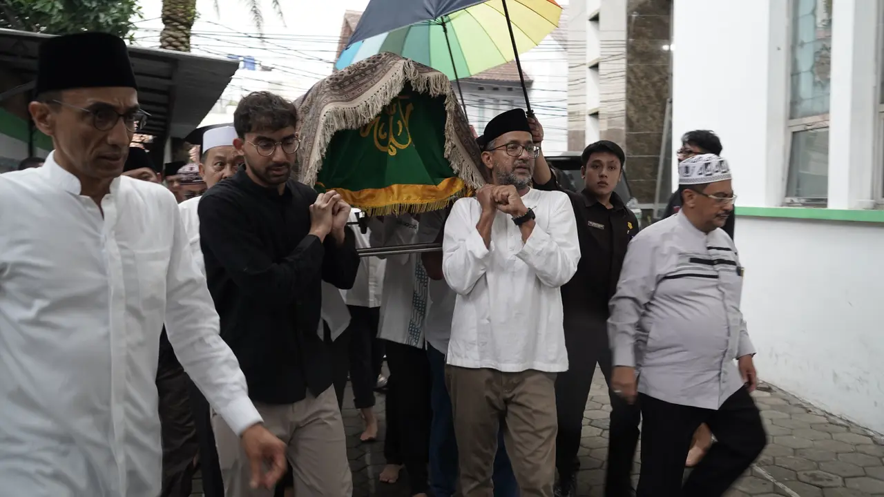 Pemakaman Ibrahim Sjarief Assegaf (Dok keluarga)