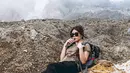 Di sela kesibukannya, Ciwen kerap mengisi waktu luangnya dengan traveling maupun olahraga. Salah satu olahraga yang ia tekuni ia pole dance yang banyak ia bagikan di media sosial. Selain itu belakangan ia banyak mendaki gunung salah satunya ialah Gunung Prau di Jawa Tengah bersama DJ Yasmine. (Liputan6.com/IG/wendywalters)