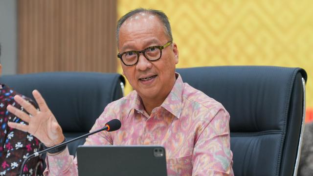 Menteri Perindustrian, Agus Gumiwang Kartasasmita