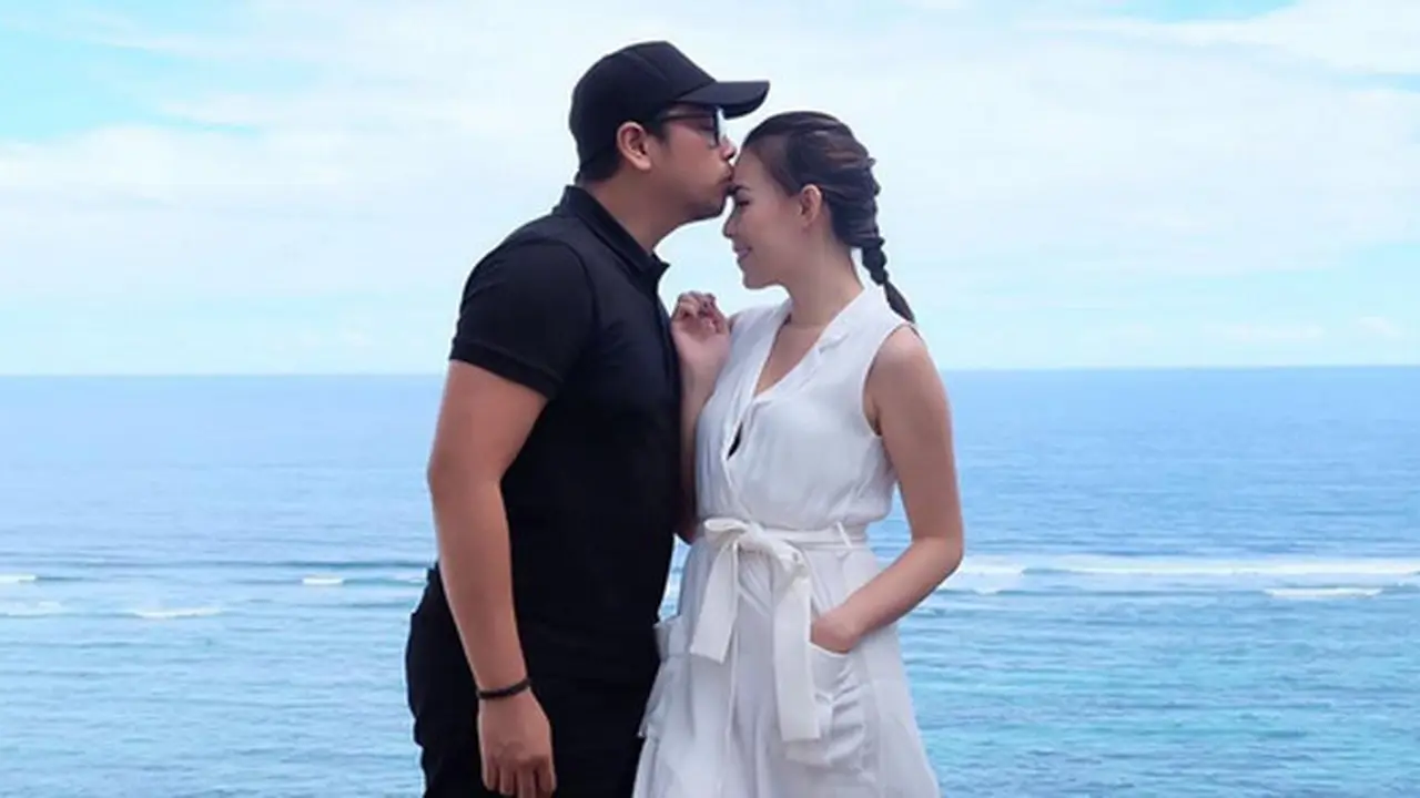 [Bintang] Sammy Simorangkir dan Viviane