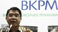 Kepala Badan Koordinasi Penanaman Modal (BKPM) Franky Sibarani memberikan keterangan terkait strategi kejar target investasi 2016, Jakarta (8/1). BKPM menyiapkan 5 langkah strategi mendukung pertumbuhan investasi tahun 2016. (Liputan6.com/Angga Yuniar)