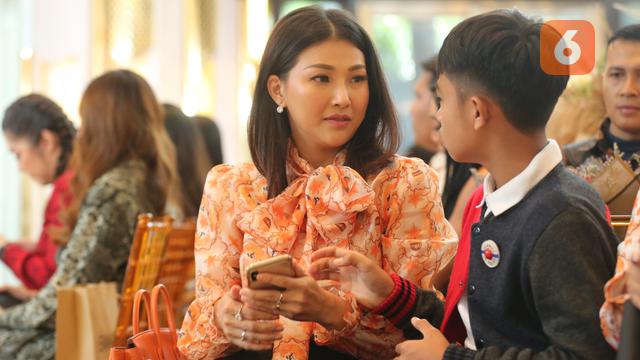 [Fimela] Sarwendah dan Betrand Peto