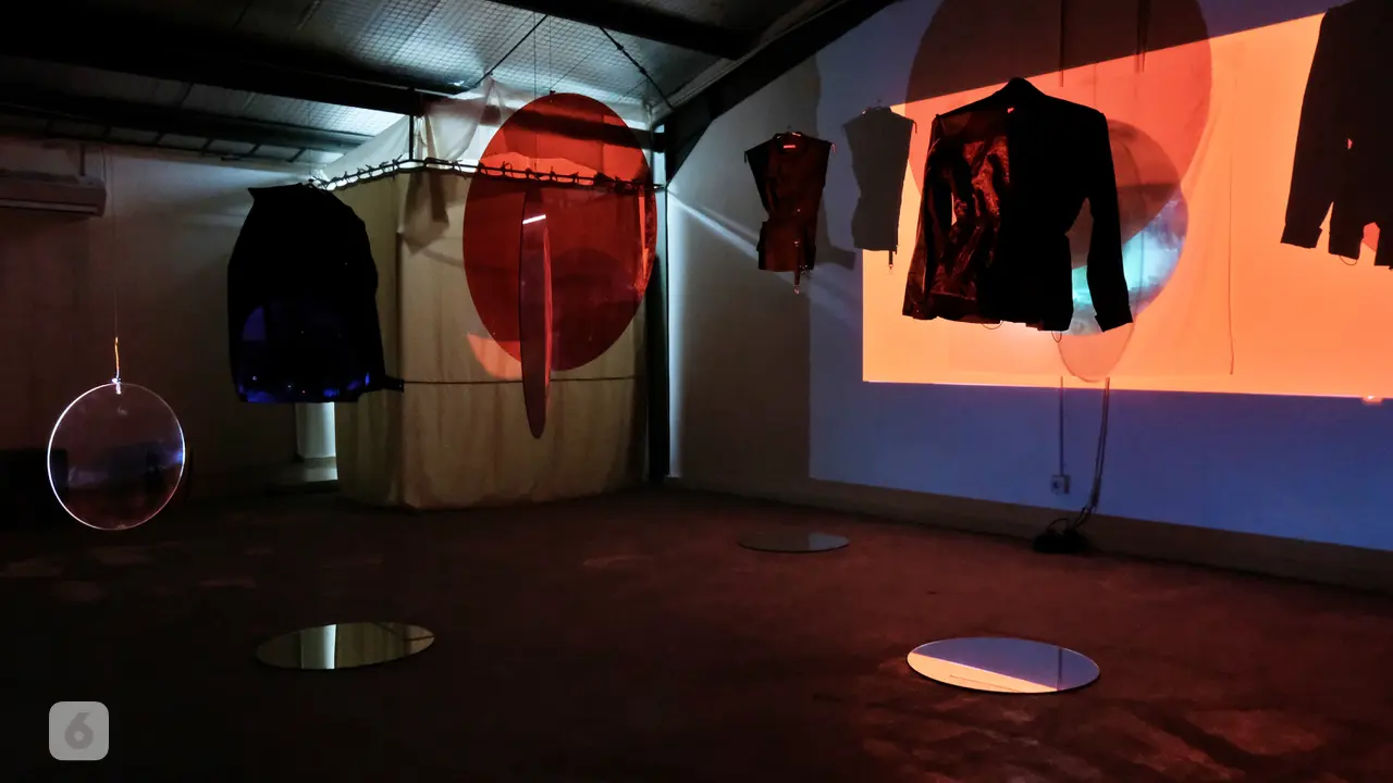 TANGAN X Shadtoto Prasetio STUDIO