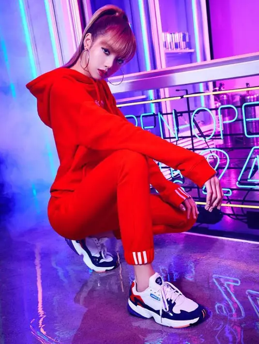 (Instagram/lalalalisa_m)