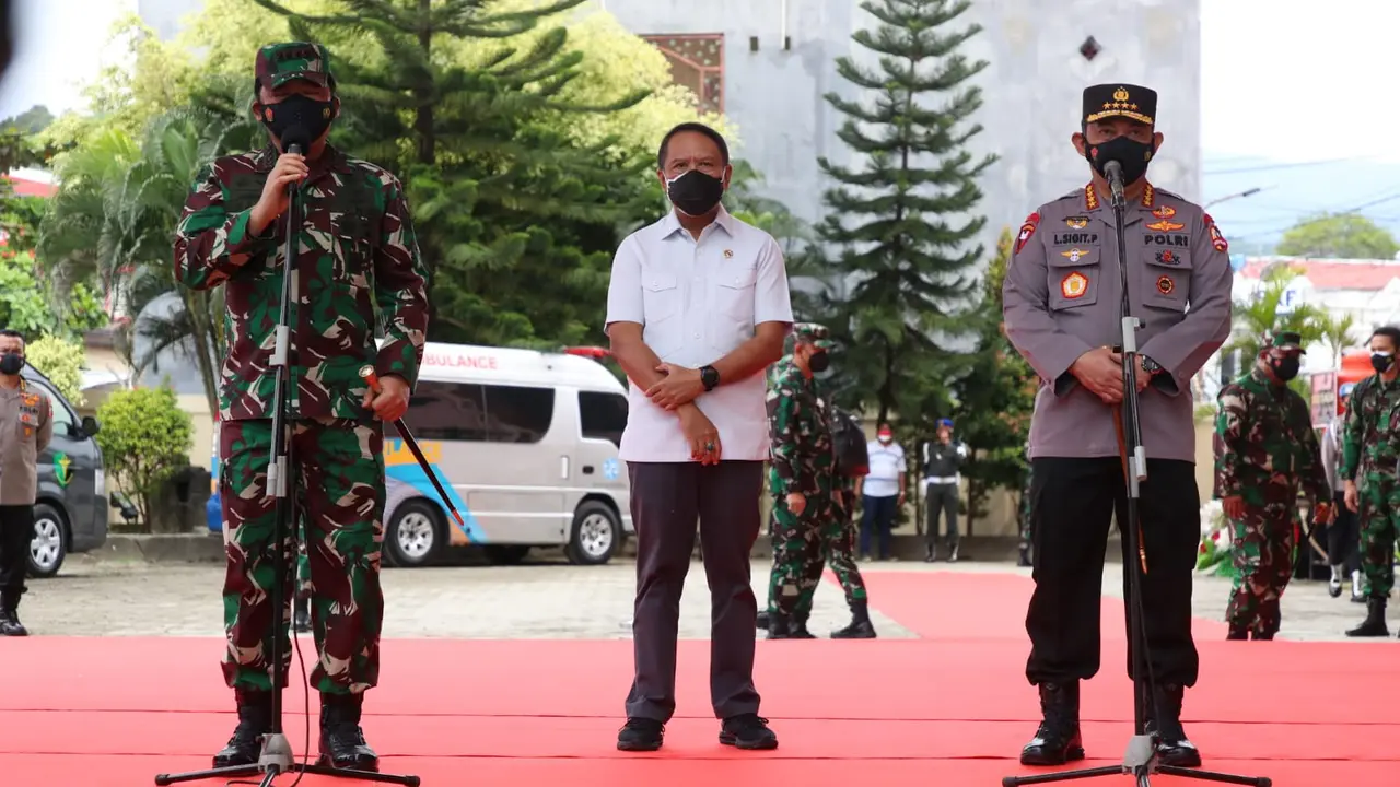 Menpora bersama Panglima TNI dan Kapolri