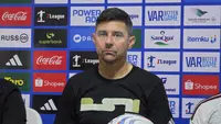 Pelatih PSM Makassar, Darije Kalezic. (Bola.com/Ana Dewi)