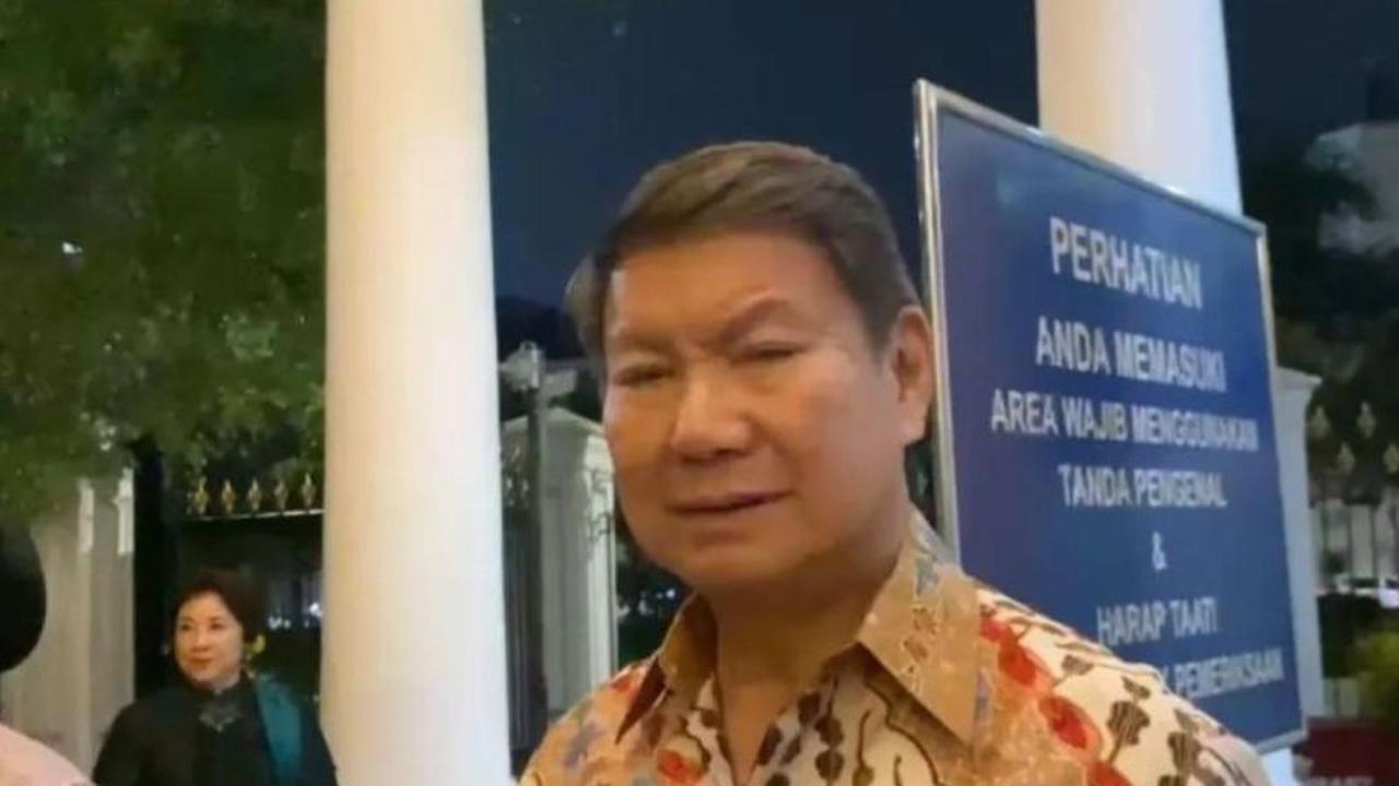 Bantuan Hashim Djojohadikusumo Rp250 Juta untuk Panti Werdha Damai Manado yang Terbakar