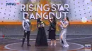 Astrid Tiar saat menirukan nada tinggi lagu milik Keisya "Tak Ingin Usai". Astrid bernyanyi dengan nada sumbang (Foto: YouTube/ Rising Star Dangdut)