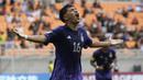 <p>Selebrasi pemain Timnas Argentina U-17, Thiago Laplace setelah mencetak gol pertama ke gawang Timnas Polandia U-17 pada laga ketiga Grup D Piala Dunia U-17 2023 di Jakarta International Stadium (JIS), Jakarta Utara, Jumat (17/11/2023). (Bola.com/Ikhwan Yanuar)</p>