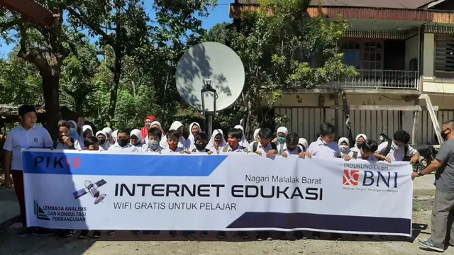 Pentingnya Internet Satelit yang Murah dan Berkualitas untuk Keperluan Pendidikan
