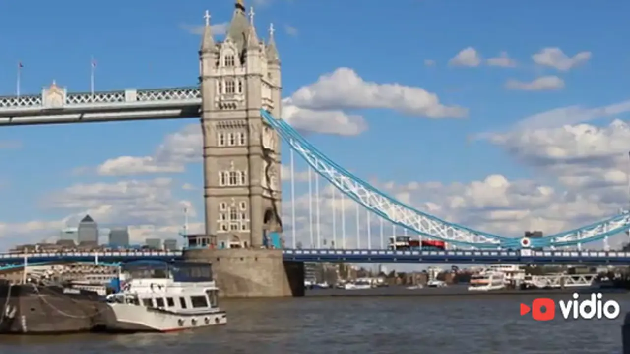 Faisal, Hebohkan London dengan Meloncat aari Ketinggian 64 Meter